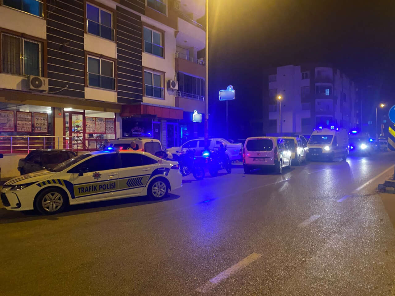 Emekli uzman çavuş eski eşini ve oğlunu vurdu! 2 ölü, 1 ağır yaralı 8